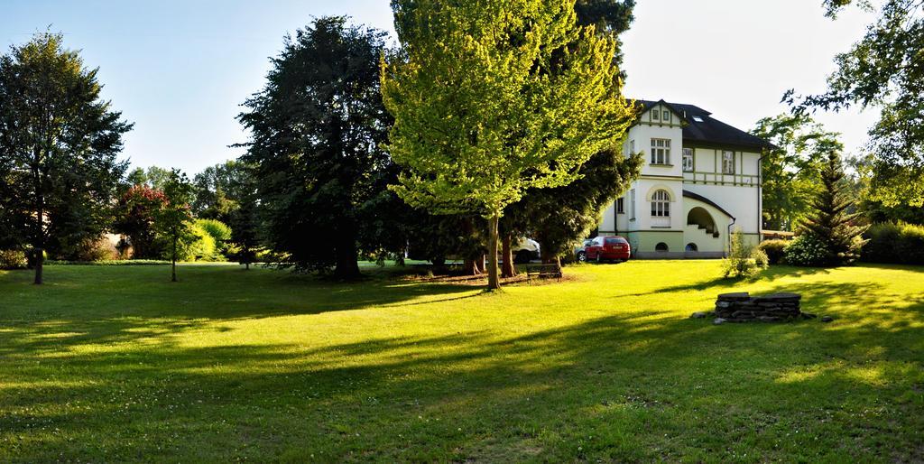 Pension Habermannova Vila Bludov  Екстер'єр фото